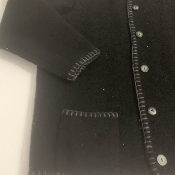 100% Wool Vintage Cardigan Sweater - Picture 3 of 8